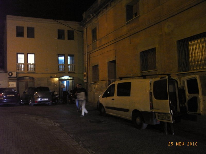 CARREGANT LA FURGONETA